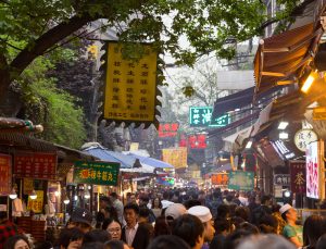 A bustling market in Xi'an, China. ©www.diarmidweirphotography.co.uk